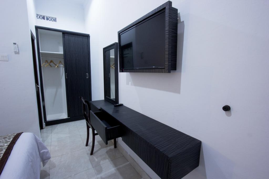 Asta House Hotel Кута Екстериор снимка