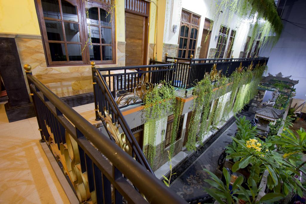 Asta House Hotel Кута Екстериор снимка